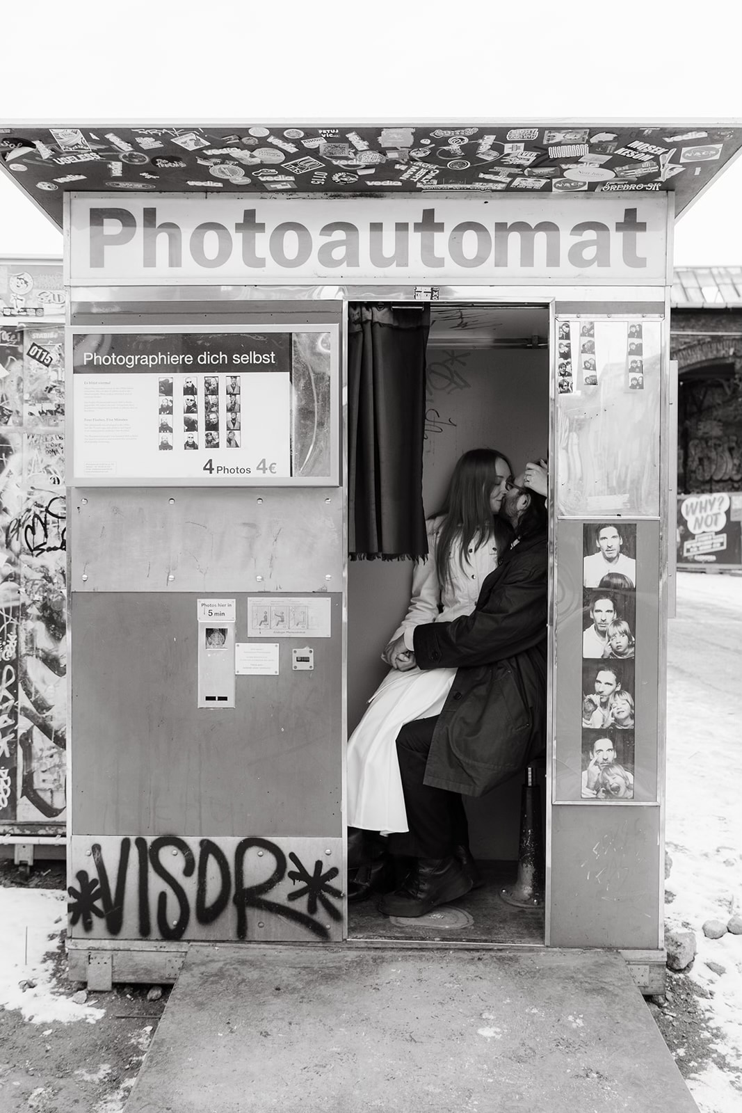 Helen & Tristan engagement photo 2